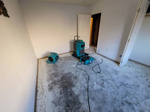 Water damage restoration process in Lawrence, NY